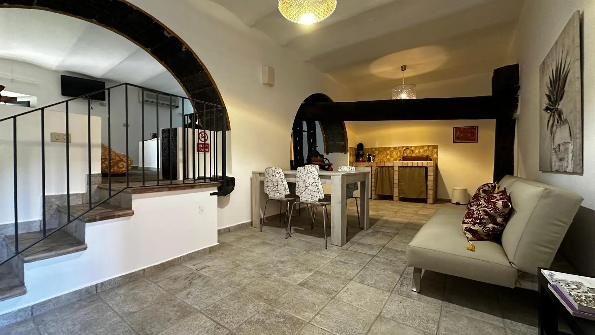 **** Hotel Casale Romano Resort E Relais Motta Camastra Italien