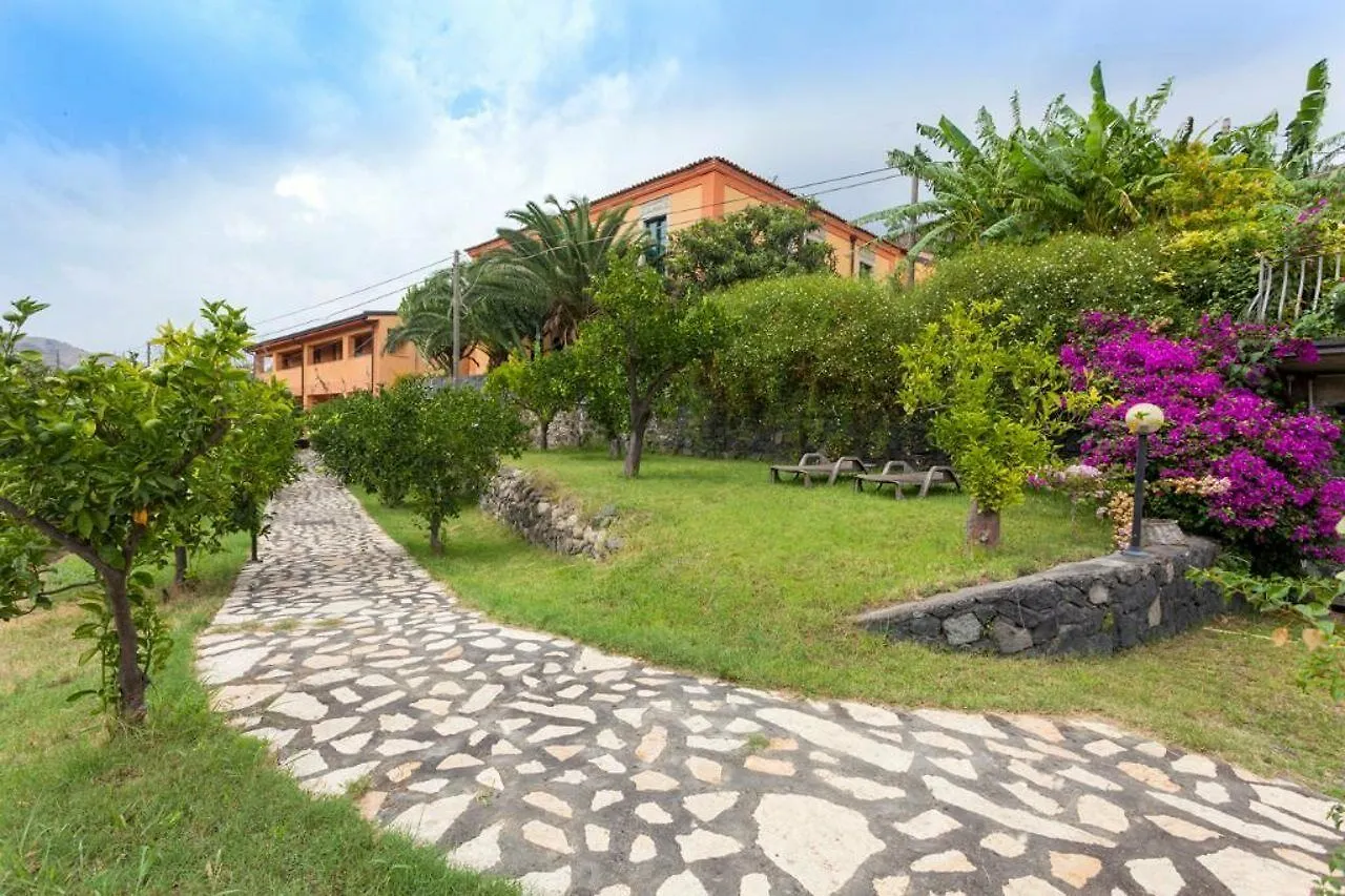 Hotel Casale Romano Resort E Relais Motta Camastra