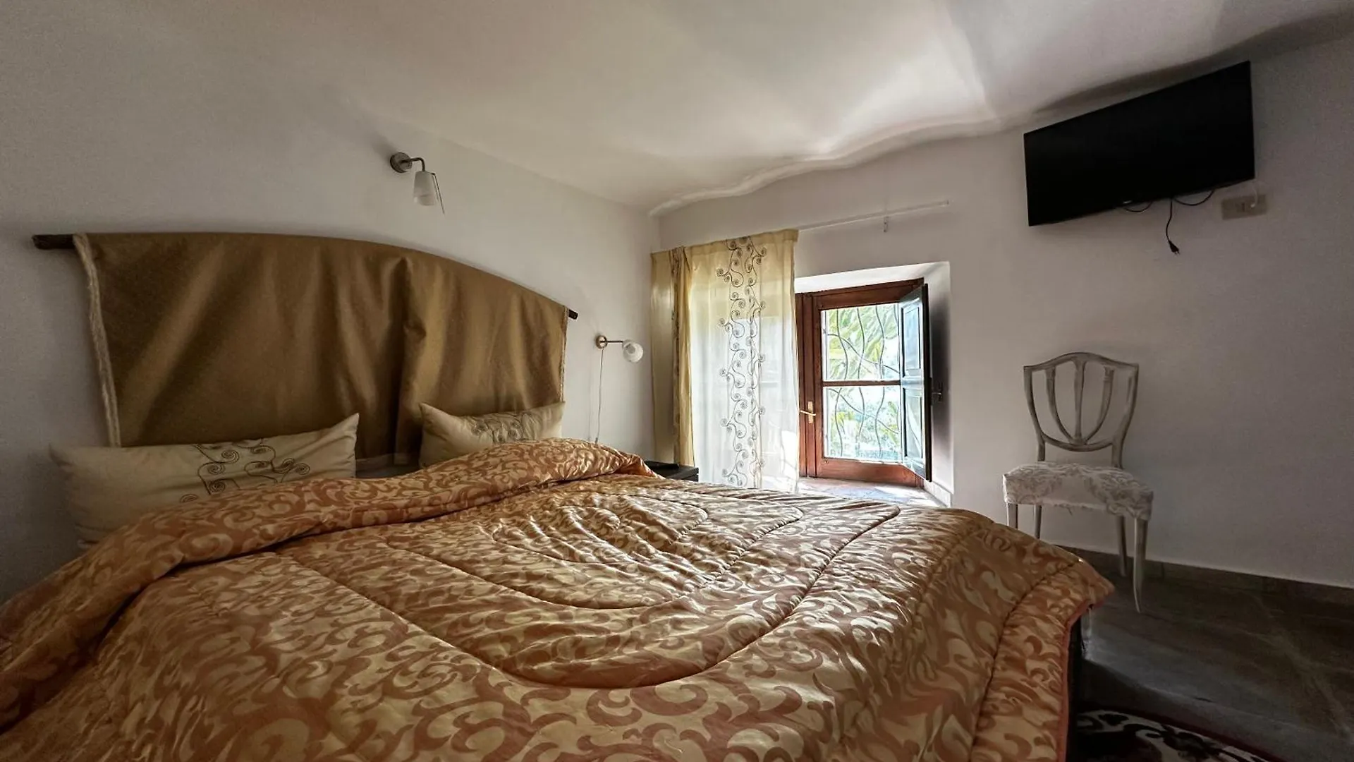 Casale Romano Resort E Relais Motta Camastra Hotel